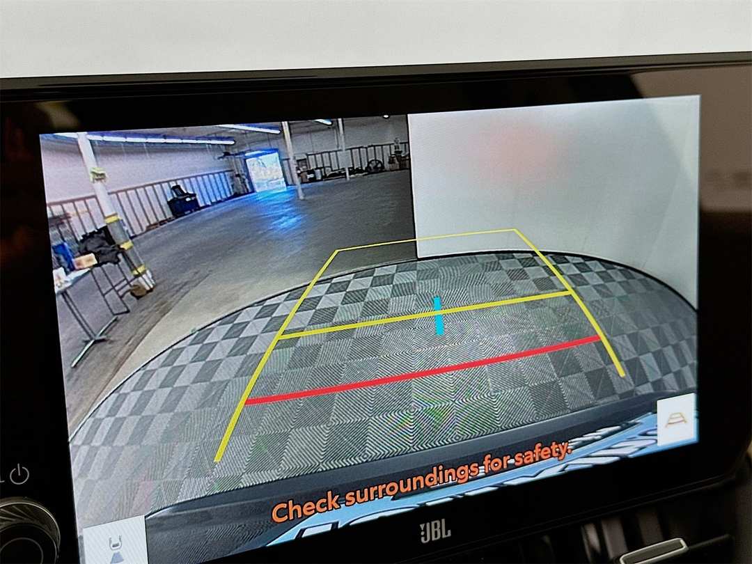 2025 Toyota Rav4 XLE Premium - Image 14