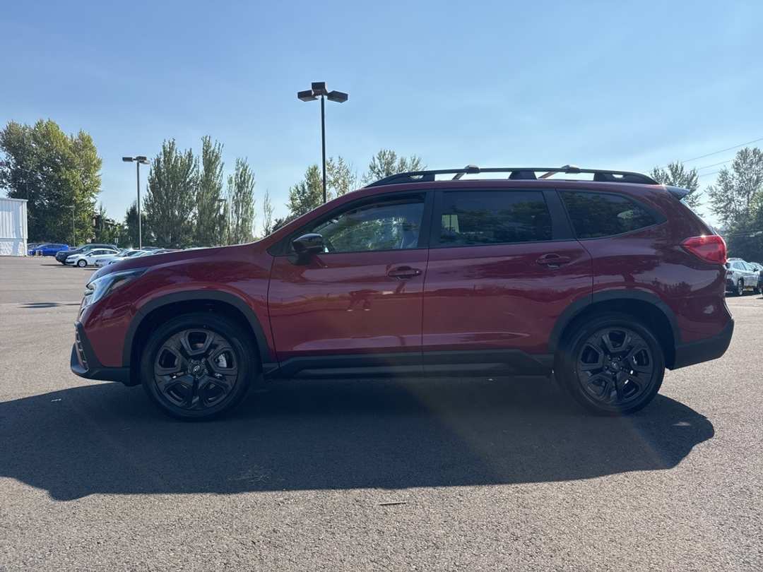2025 Subaru Ascent Onyx Edition Touring - Image 4