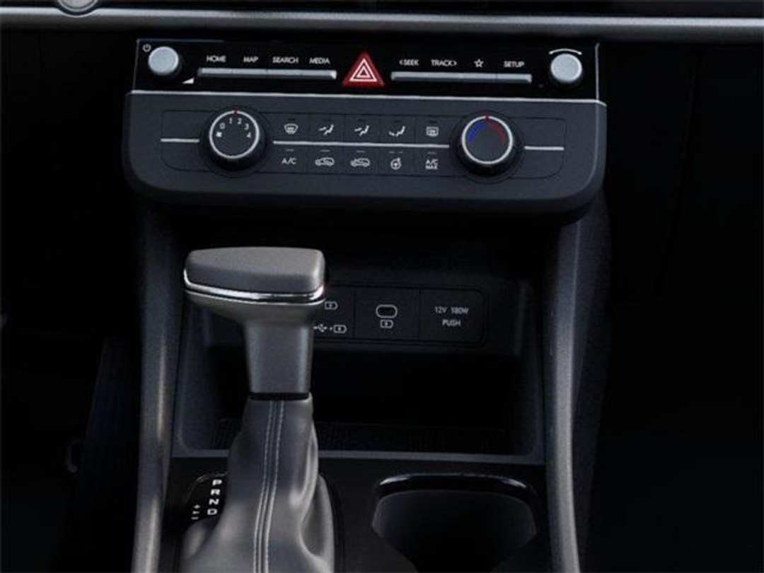 2026 Hyundai Tucson SE - Image 16