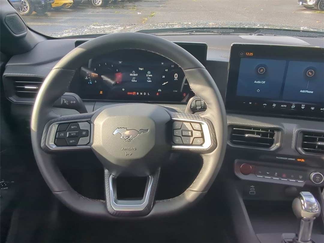 2026 Ford Mustang EcoBoost - Image 14