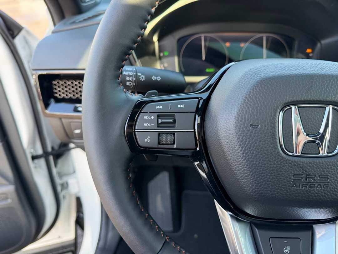 2026 Honda CR-V Sport Touring - Image 19