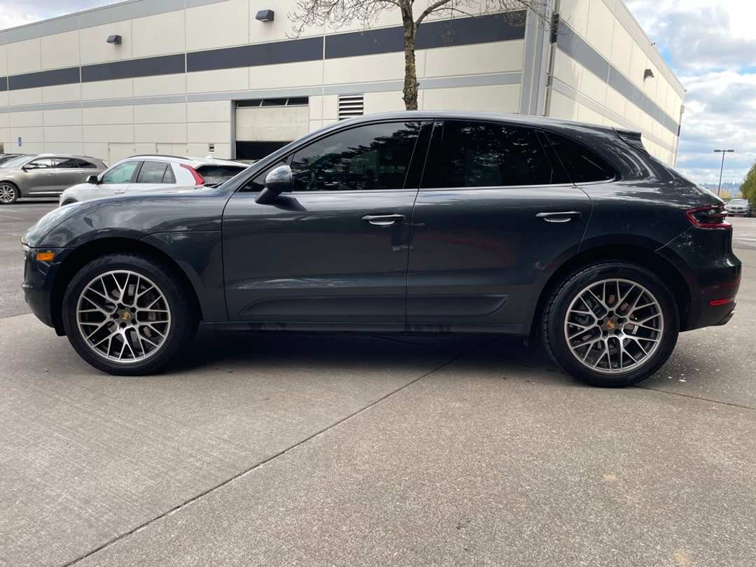 2018 Porsche Macan S - Image 7