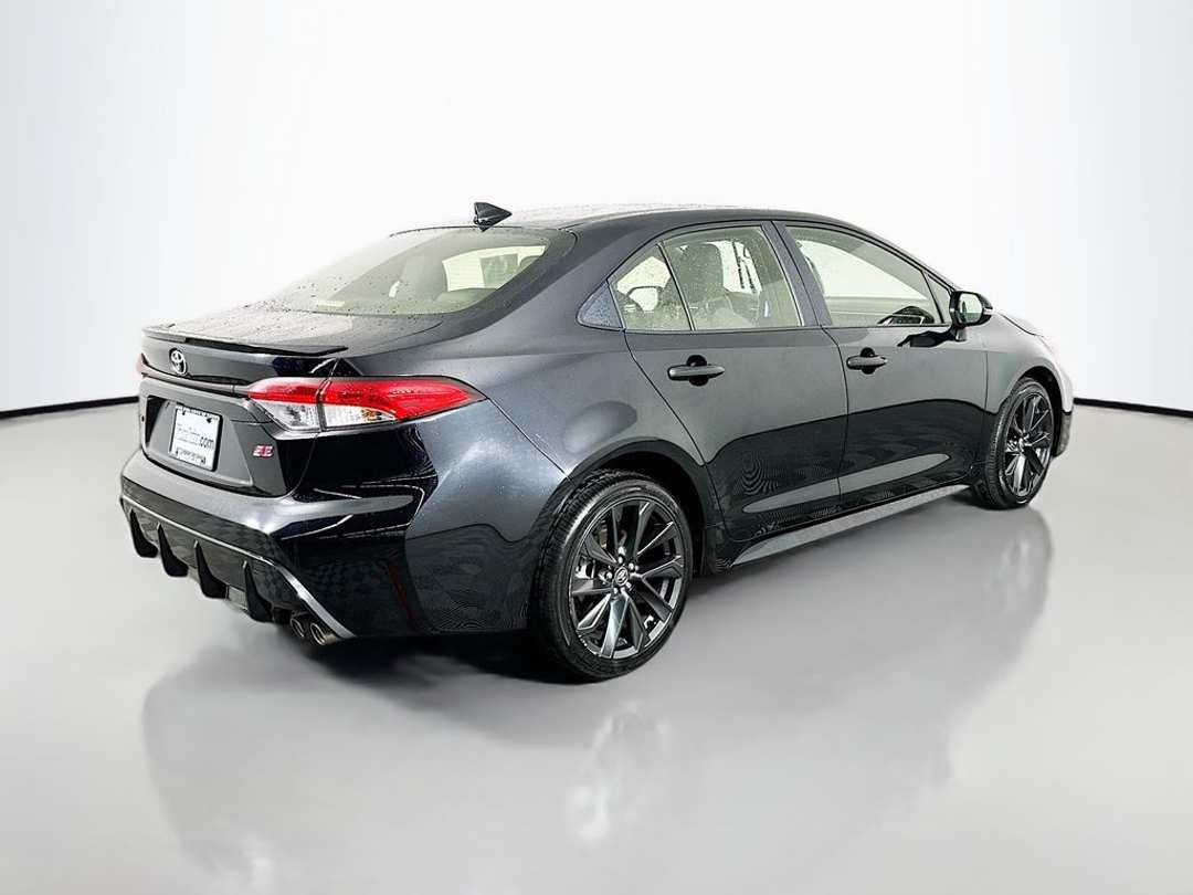 2024 Toyota Corolla SE - Image 8