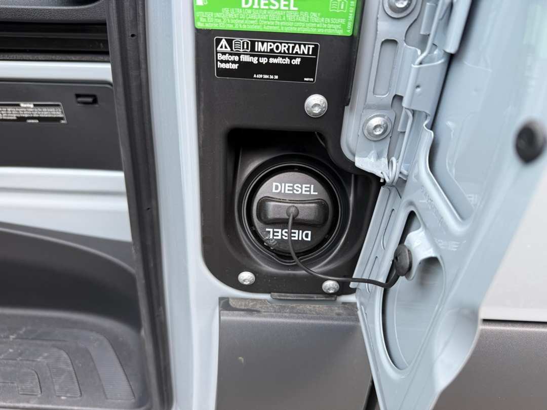 2025 Mercedes-Benz Sprinter 2500 Passenger 144 WB - Image 19