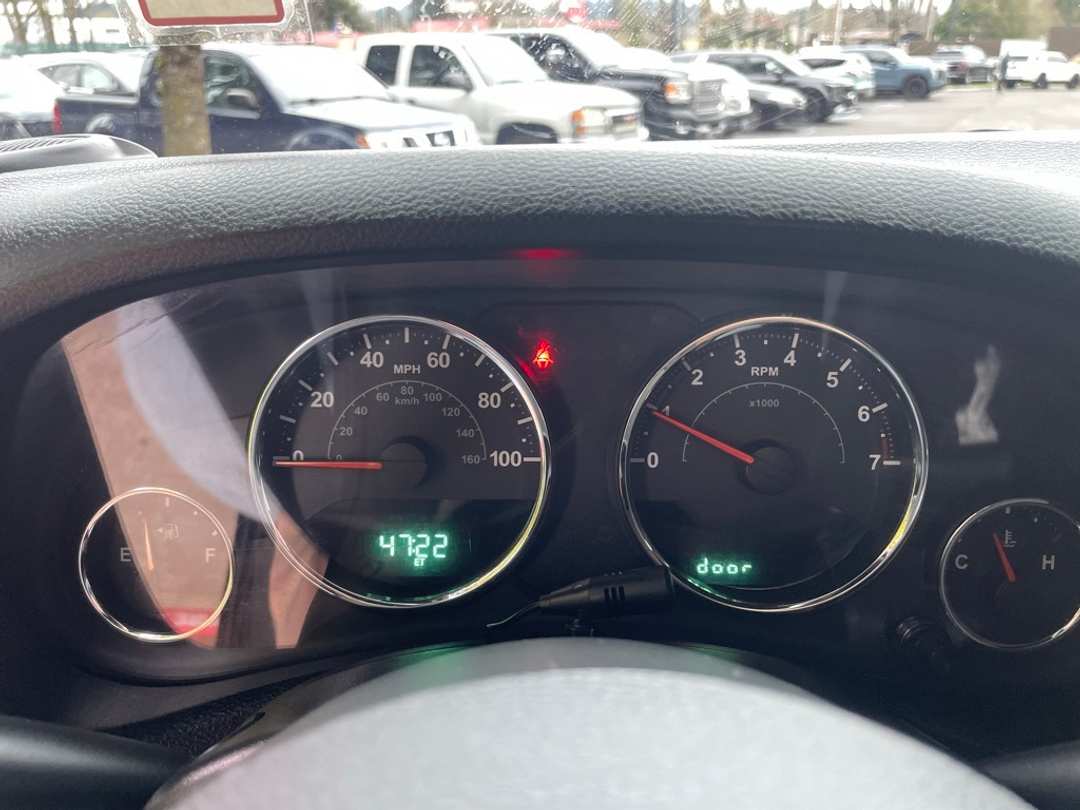 2015 Jeep Wrangler Unlimited Sport - Image 14