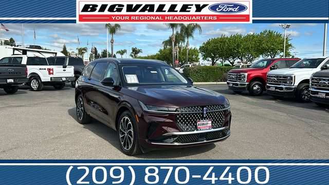 2025 Lincoln Nautilus Reserve