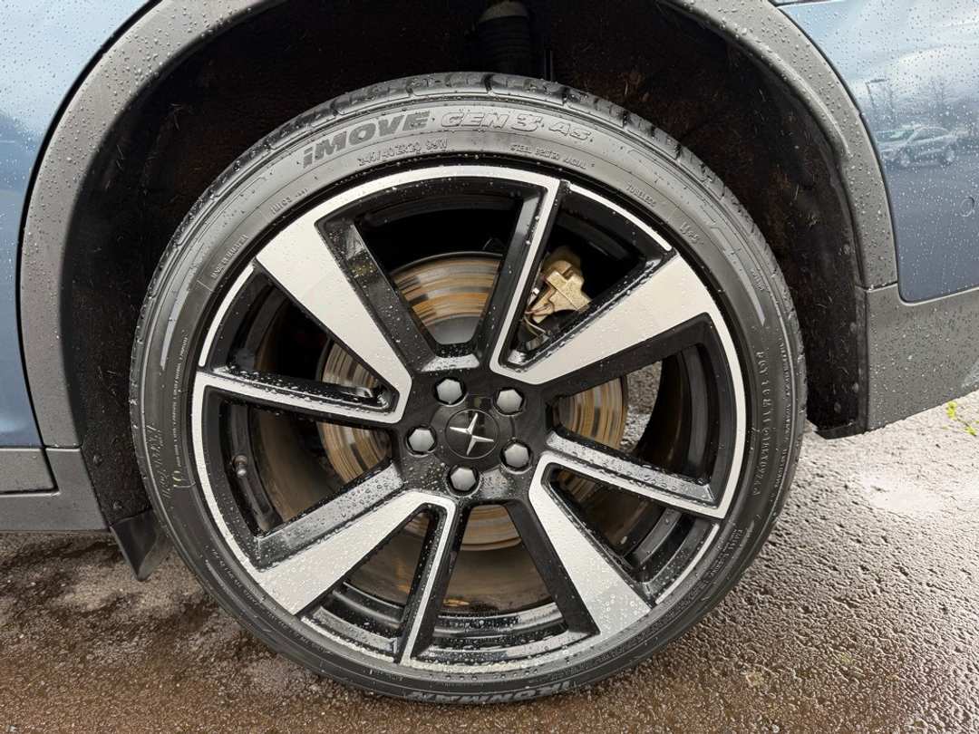 2022 Polestar 2 Long Range Dual Motor - Image 12