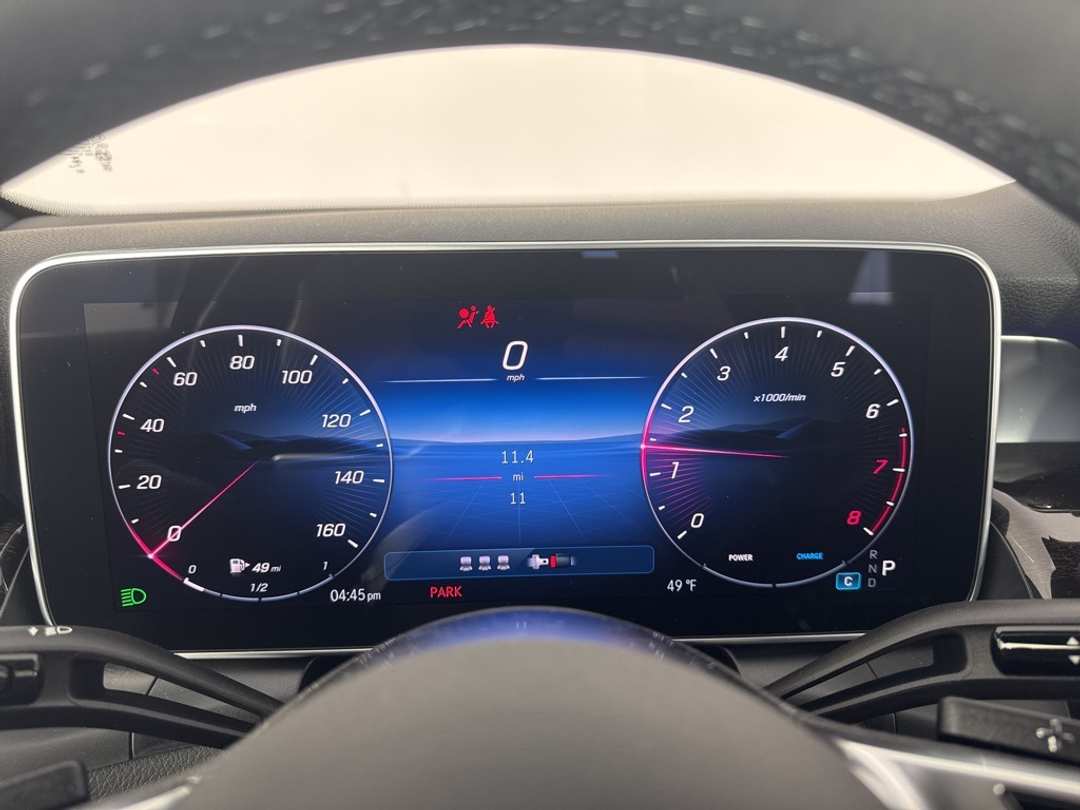 2026 Mercedes-Benz GLC GLC 300 - Image 26