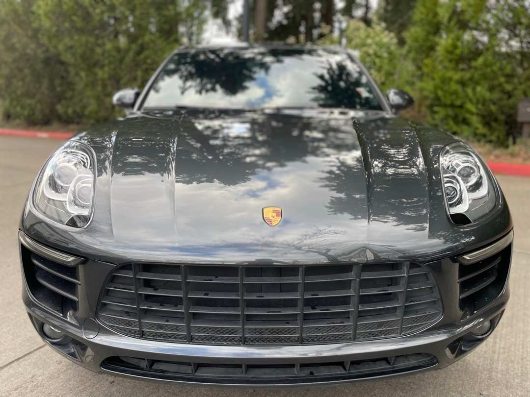 2018 Porsche Macan S - Image 9