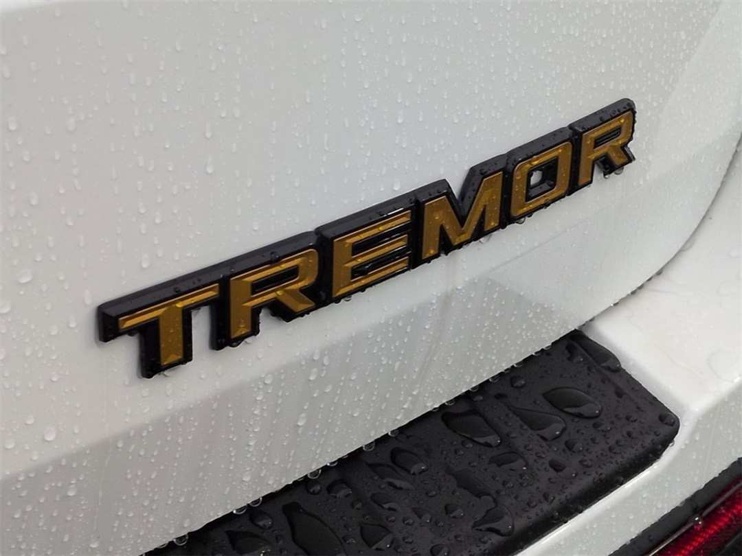 2026 Ford Explorer Tremor - Image 27