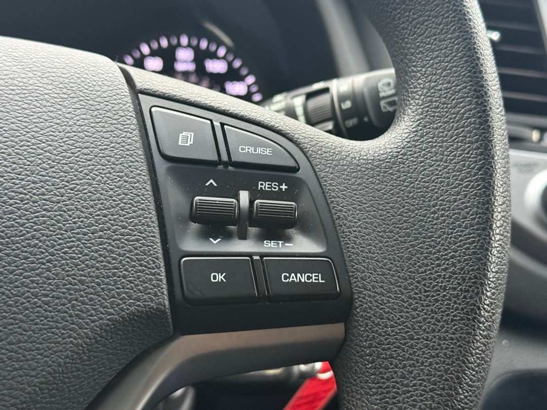 2016 Hyundai Tucson SE - Image 26