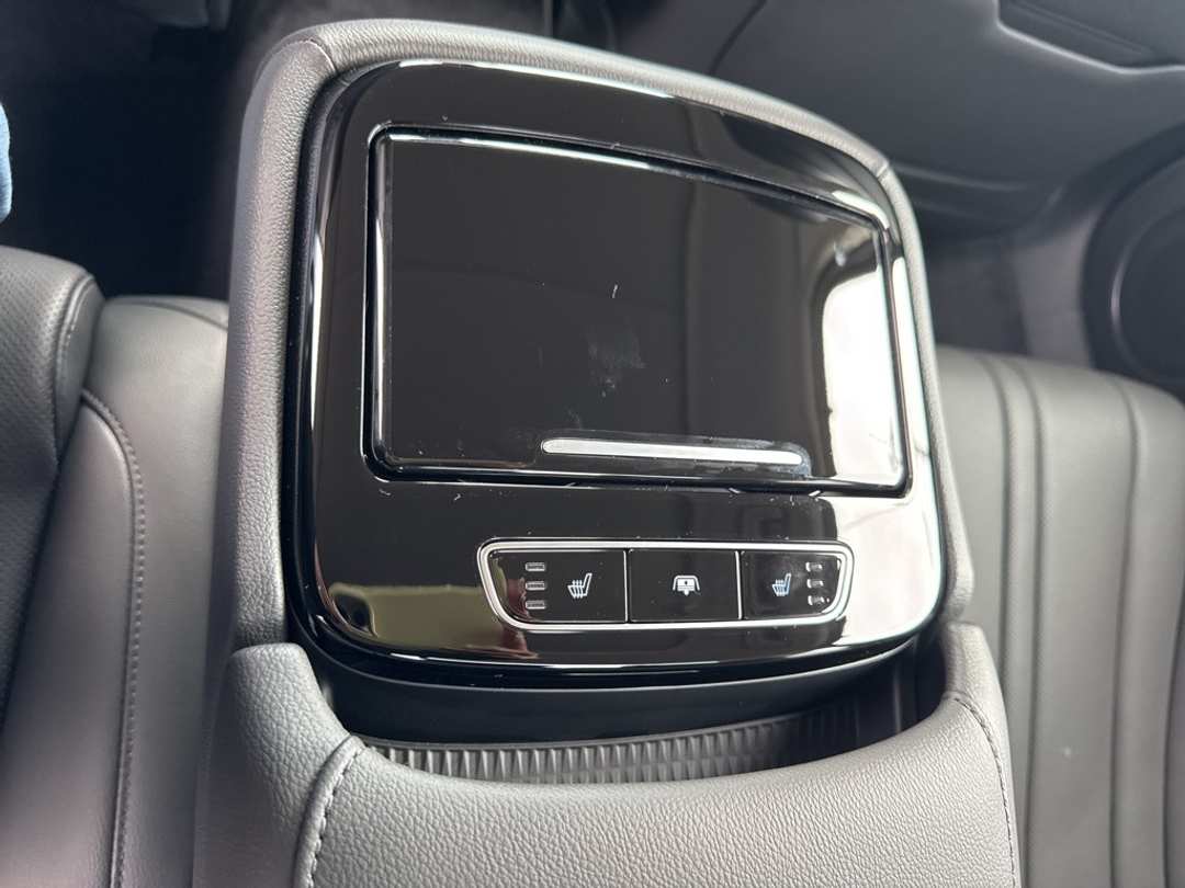 2026 Genesis G80 2.5T - Image 43