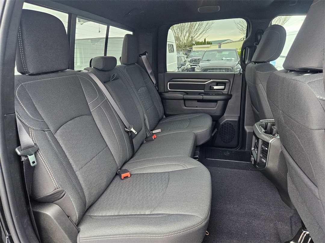 2026 Ram 3500 Big Horn - Image 34