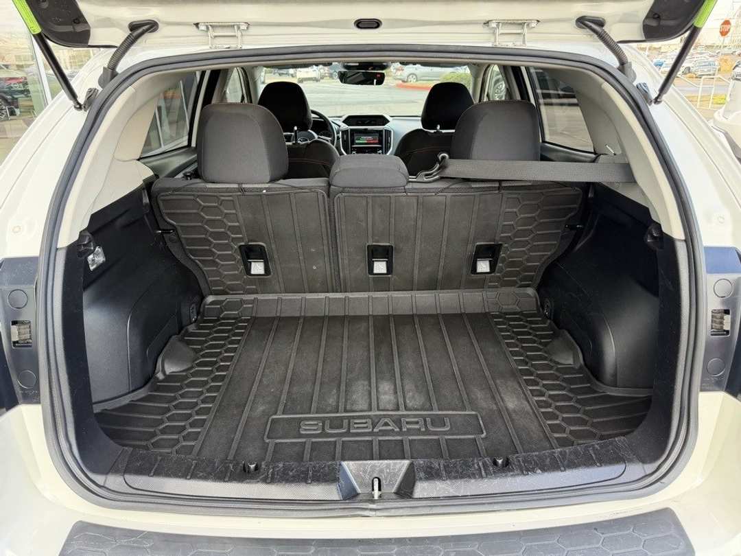 2019 Subaru Crosstrek 2.0i Premium - Image 12