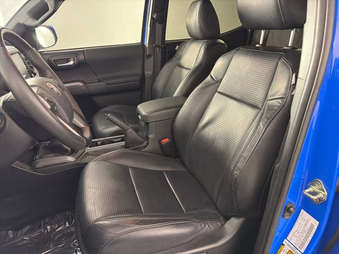 2020 Toyota Tacoma TRD OffRoad - Image 18