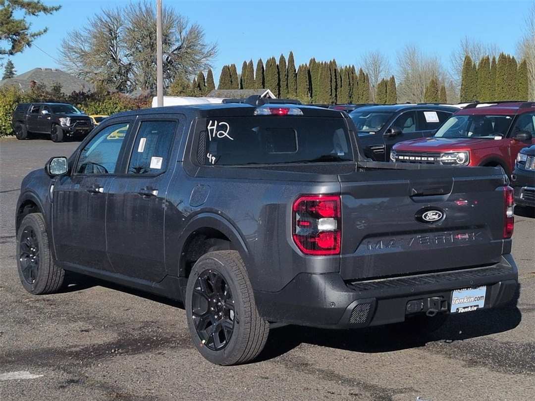2026 Ford Maverick Lariat - Image 3