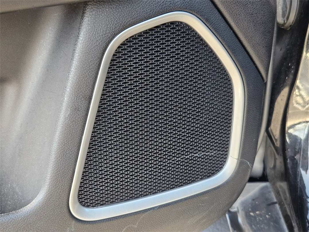 2018 Jeep Compass Limited - Image 12