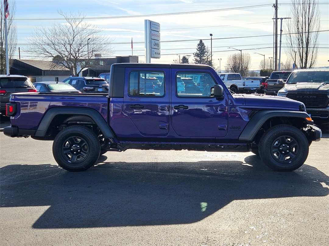 2026 Jeep Gladiator Sport - Image 7