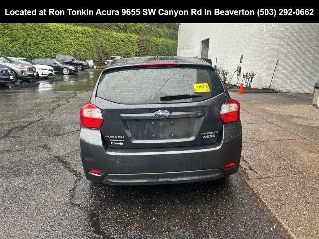 2016 Subaru Impreza 2.0i Premium - Image 5