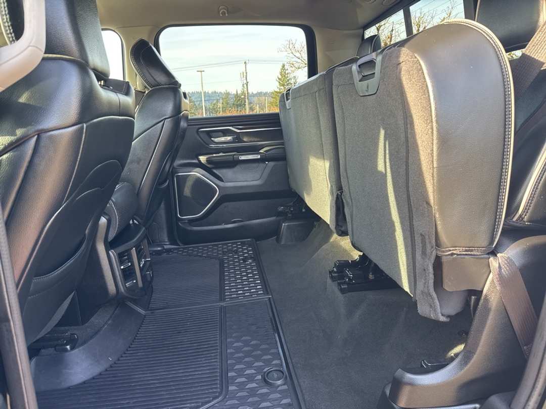 2022 Ram 1500 Laramie - Image 26