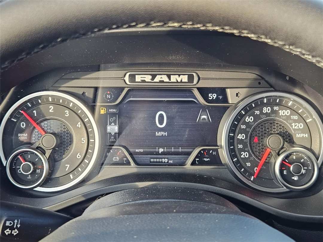 2026 Ram 1500 Laramie - Image 16