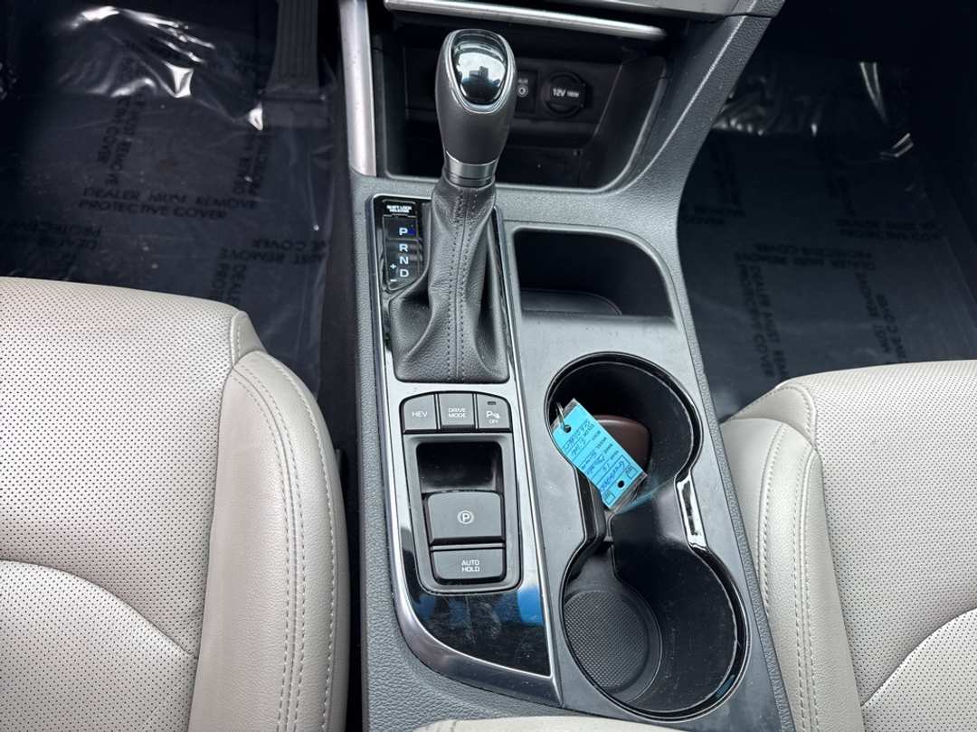2016 Hyundai Sonata Limited - Image 28