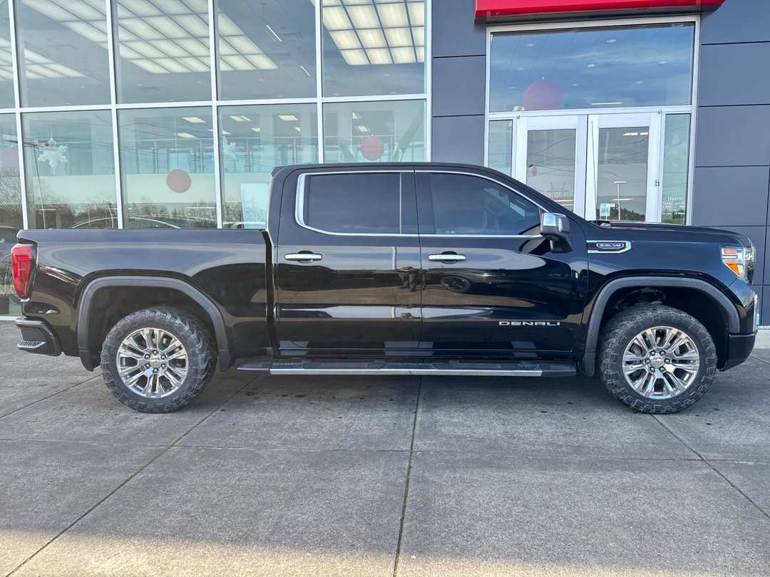 2020 GMC Sierra 1500 Denali - Image 2