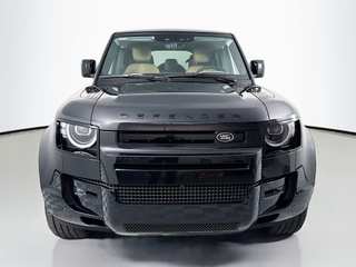 2026 Land Rover Defender 110 XDynamic SE