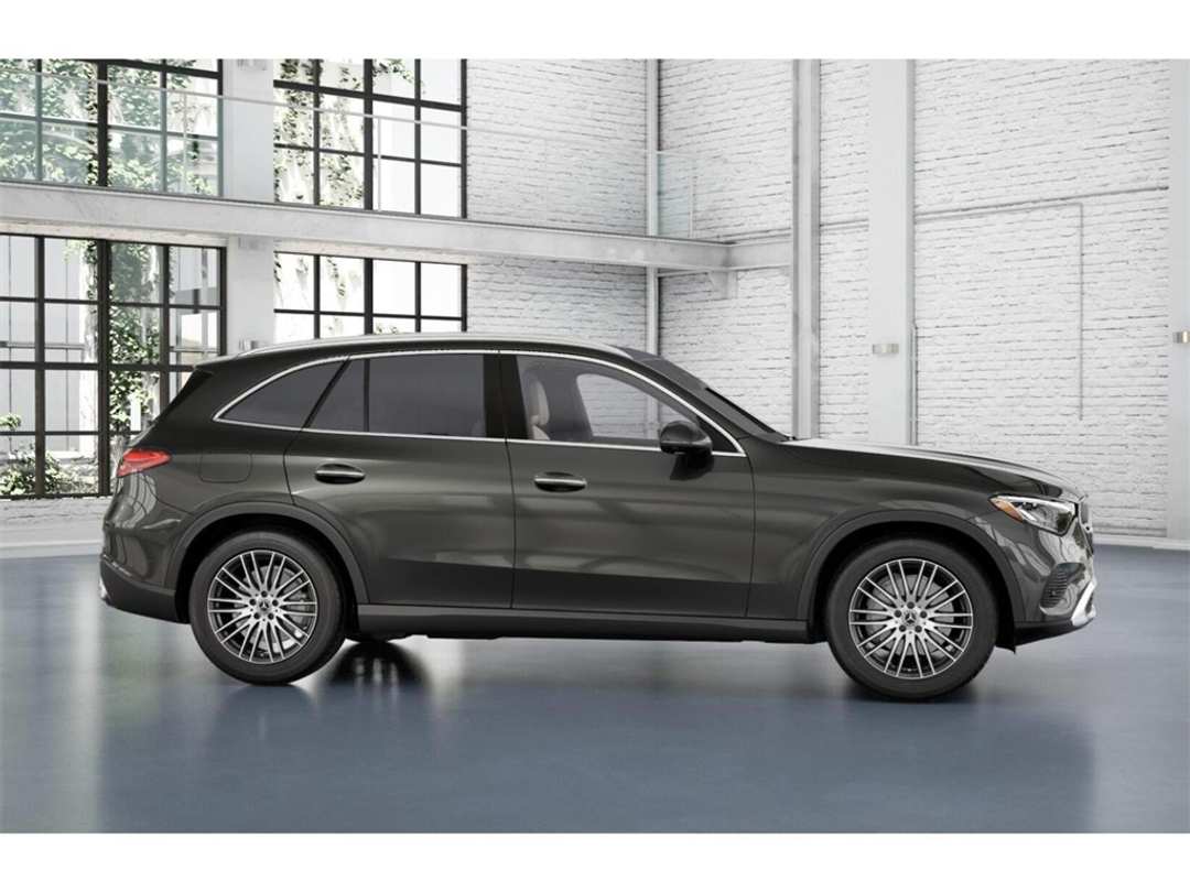 2026 Mercedes-Benz GLC GLC 300 - Image 15