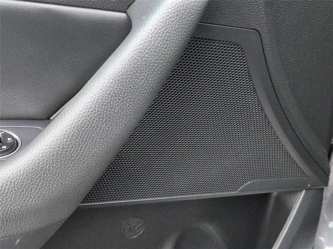 2018 Hyundai Sonata Limited - Image 11