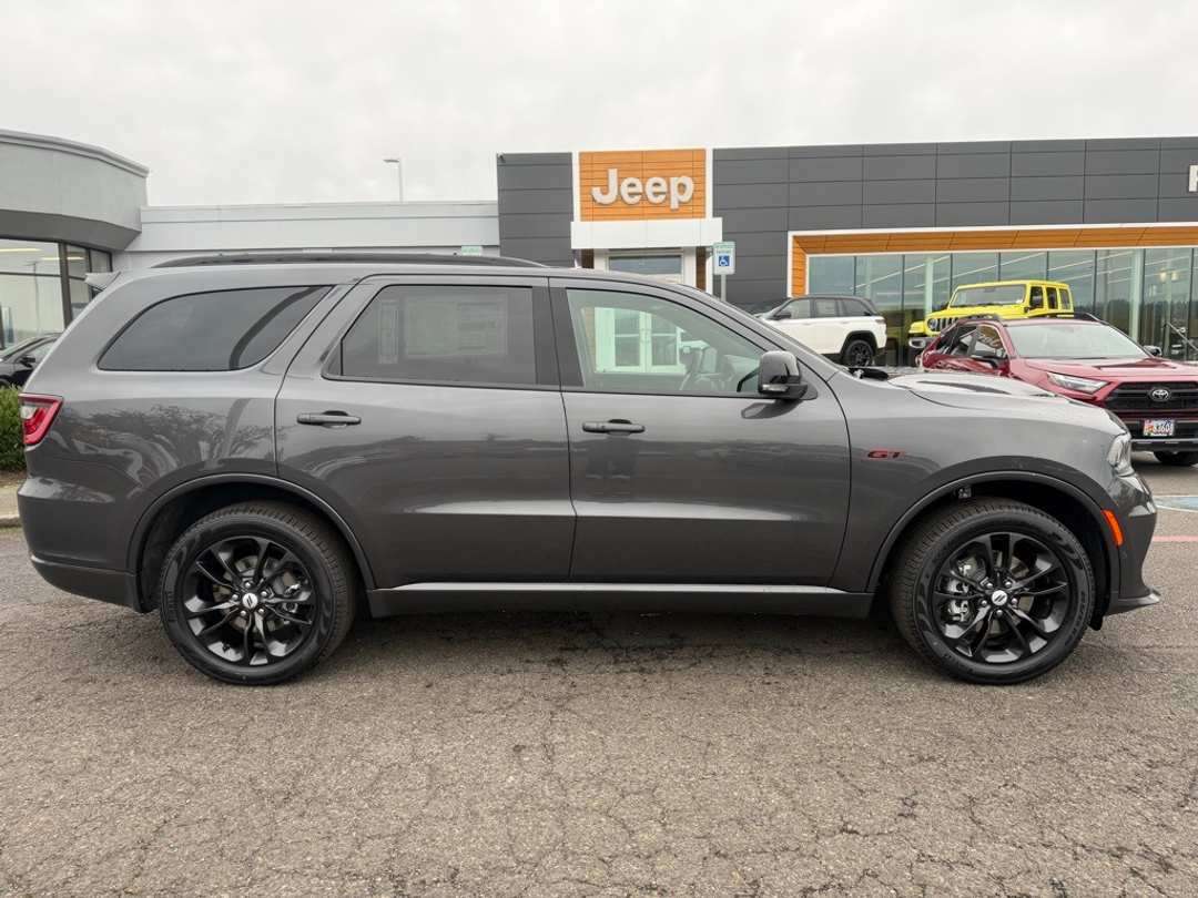 2026 Dodge Durango GT Plus - Image 8