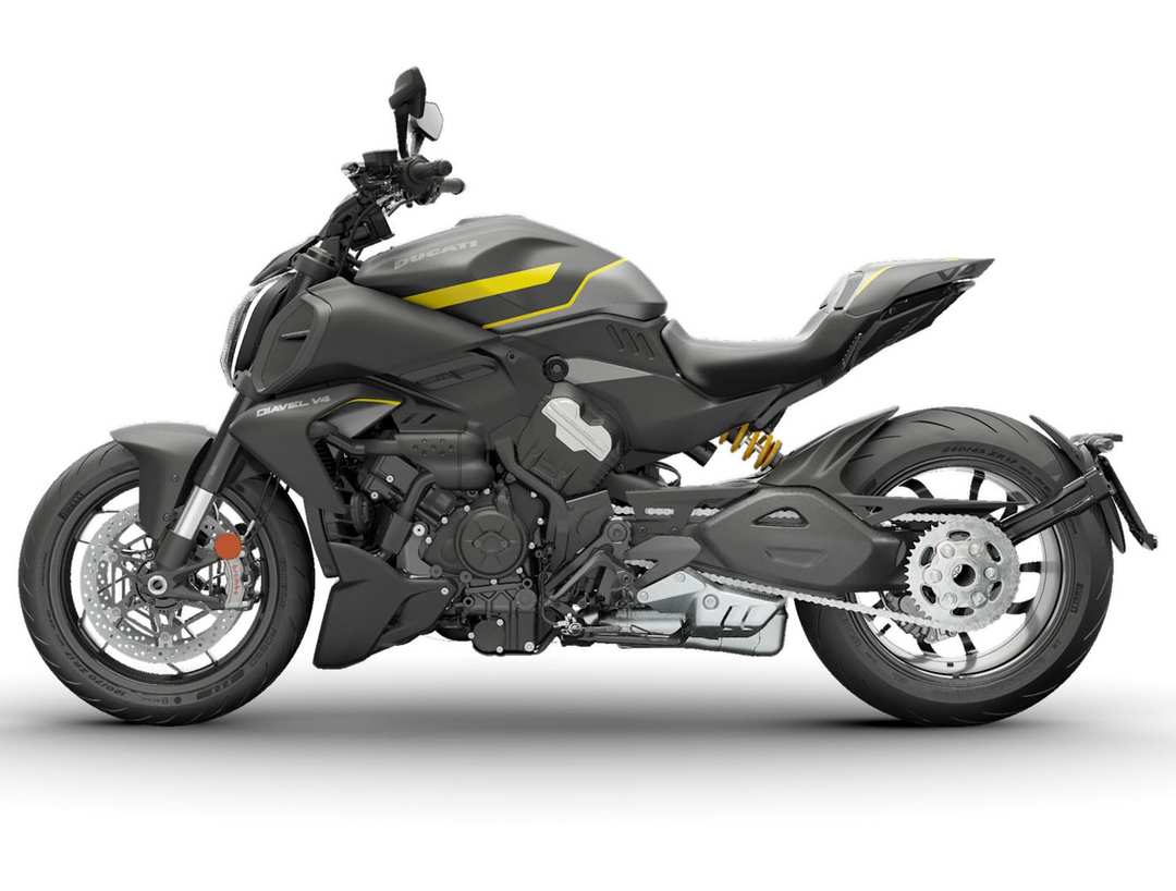 2026 Ducati Diavel V4 - Image 12