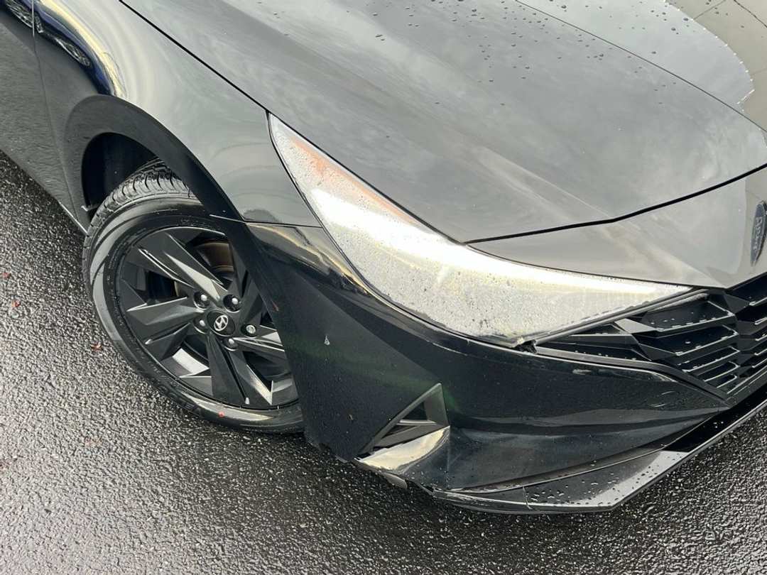 2023 Hyundai Elantra SEL - Image 2