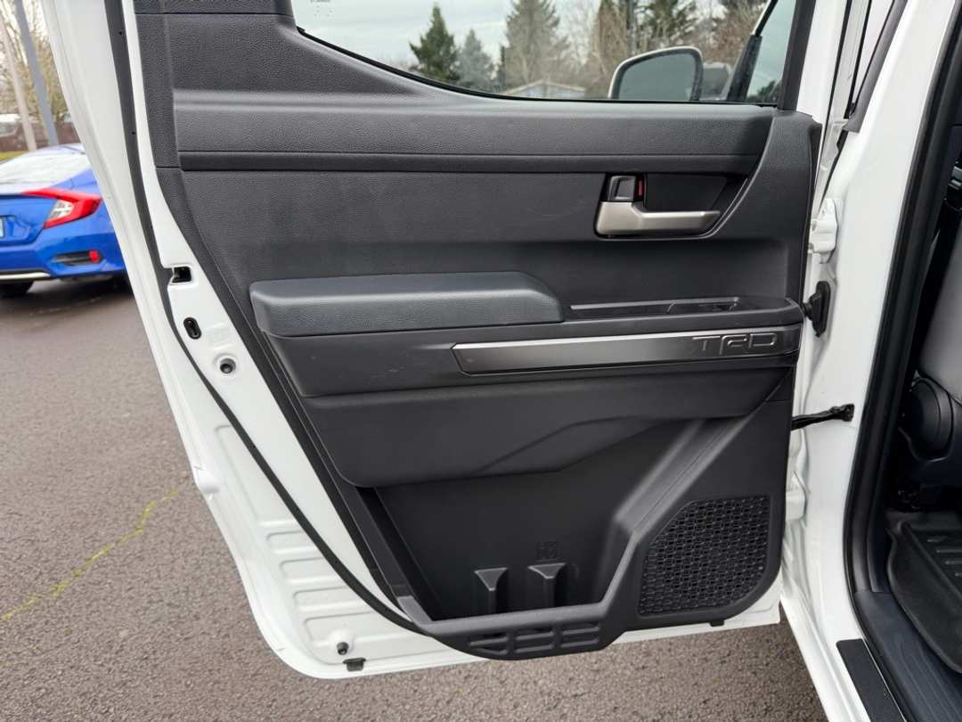 2024 Toyota Tacoma TRD OffRoad - Image 27