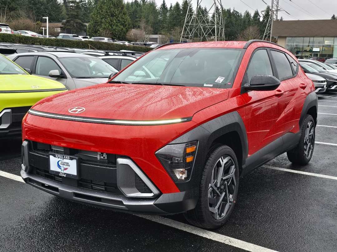 2026 Hyundai Kona SEL Premium - Image 3
