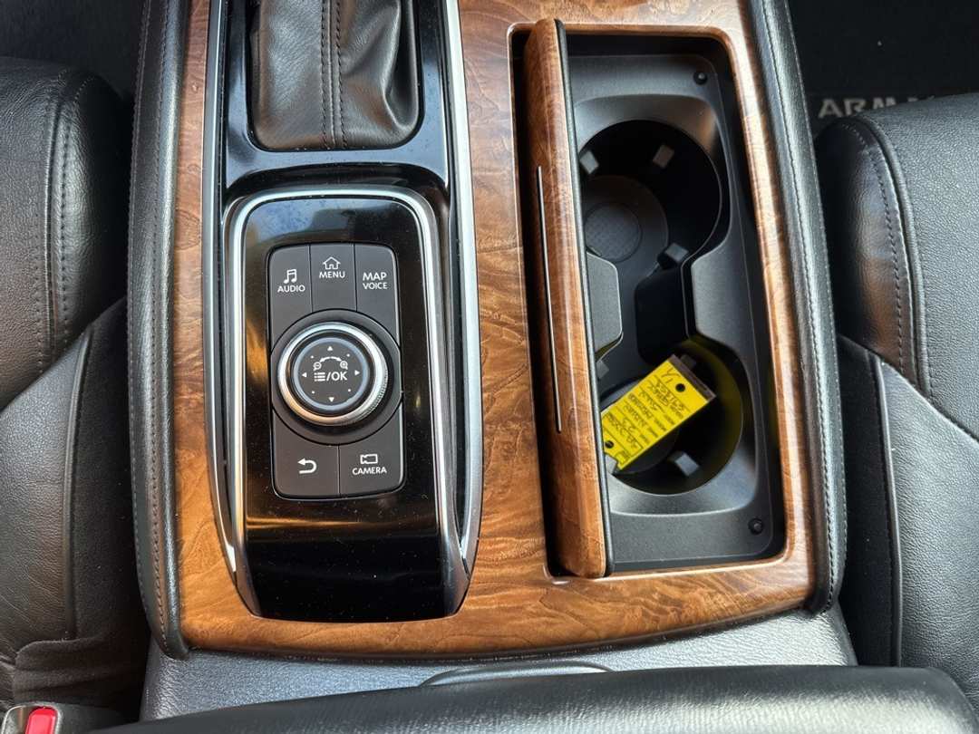 2023 Nissan Armada SL - Image 34