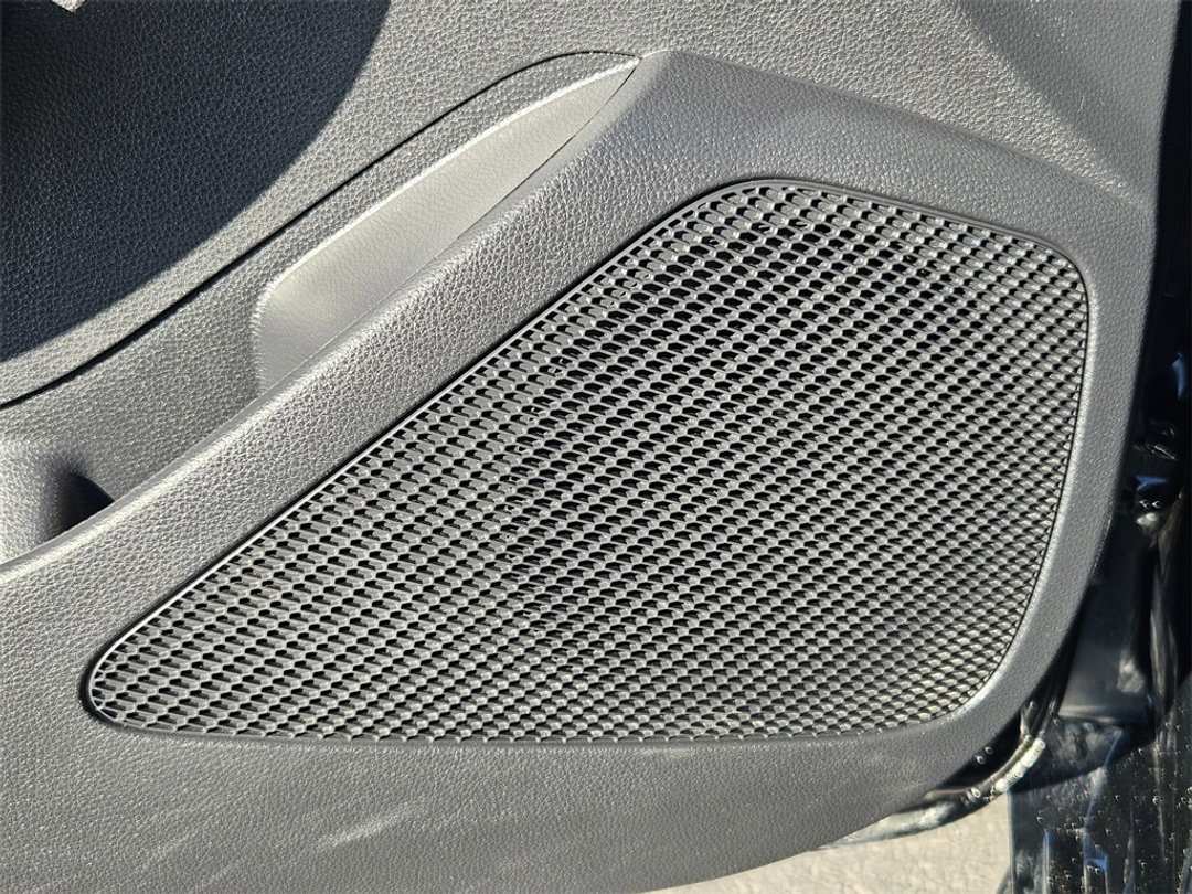 2024 Toyota Corolla LE - Image 12