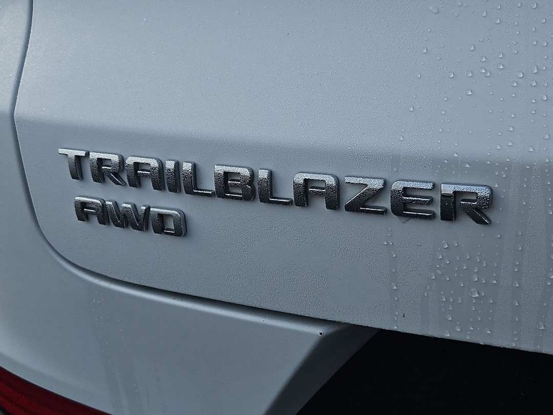 2021 Chevrolet Trailblazer LT - Image 26