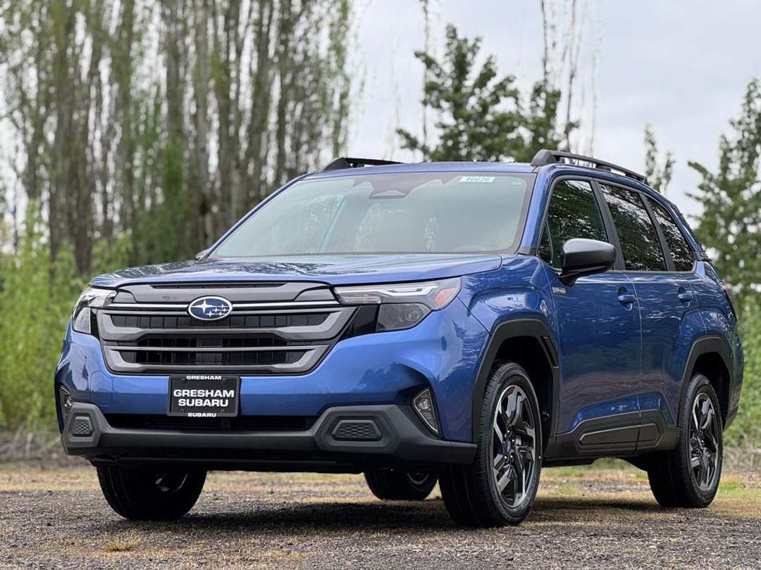 2026 Subaru Forester Premium Hybrid - Image 3