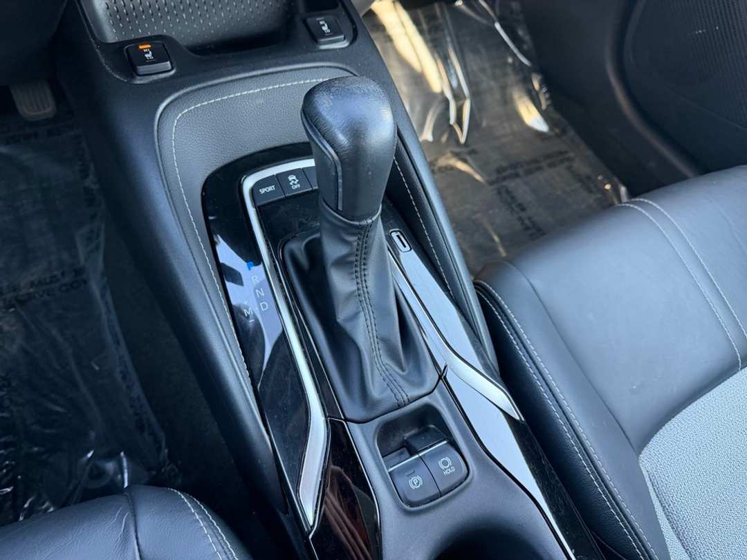 2022 Toyota Corolla XSE - Image 25