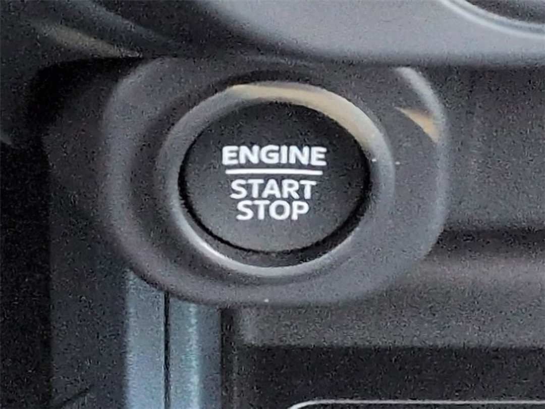 2026 Ford Maverick Lobo Standard - Image 16