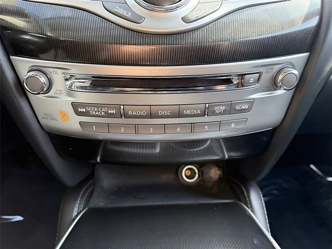 2019 INFINITI Qx60 LUXE - Image 24