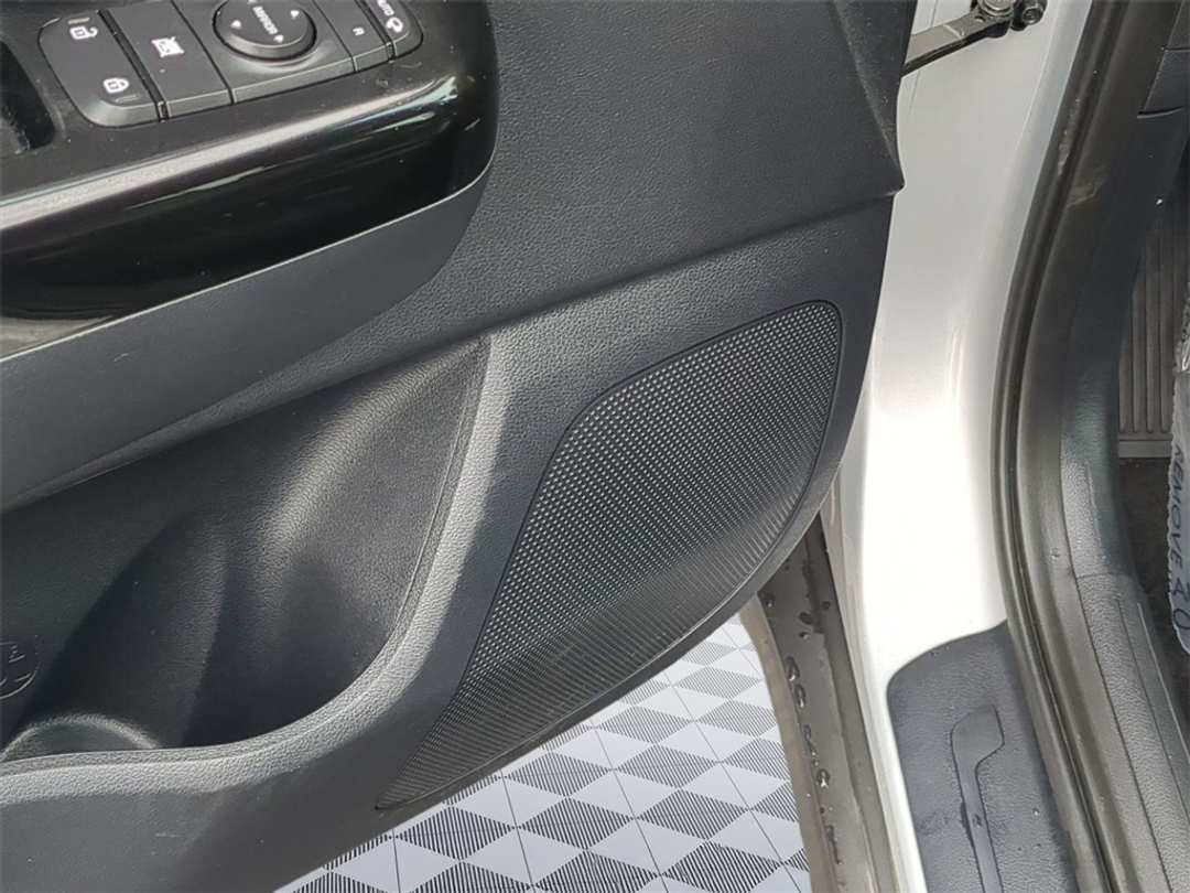 2021 Kia Sportage EX - Image 12