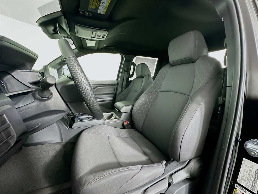 2025 Toyota Tacoma SR5 - Image 21