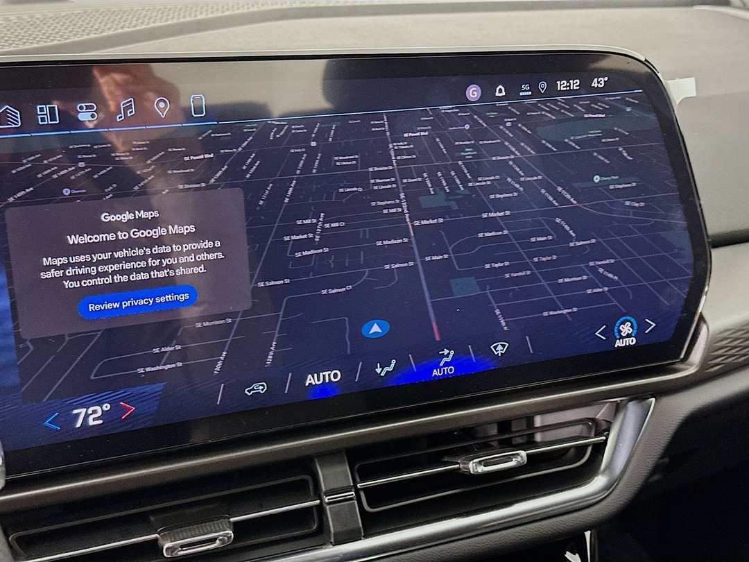 2026 Chevrolet Equinox Ev LT - Image 13