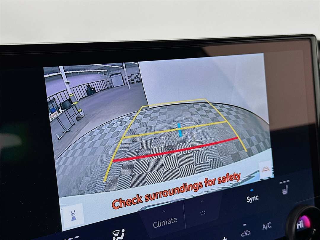 2026 Toyota Bz XLE Plus - Image 14