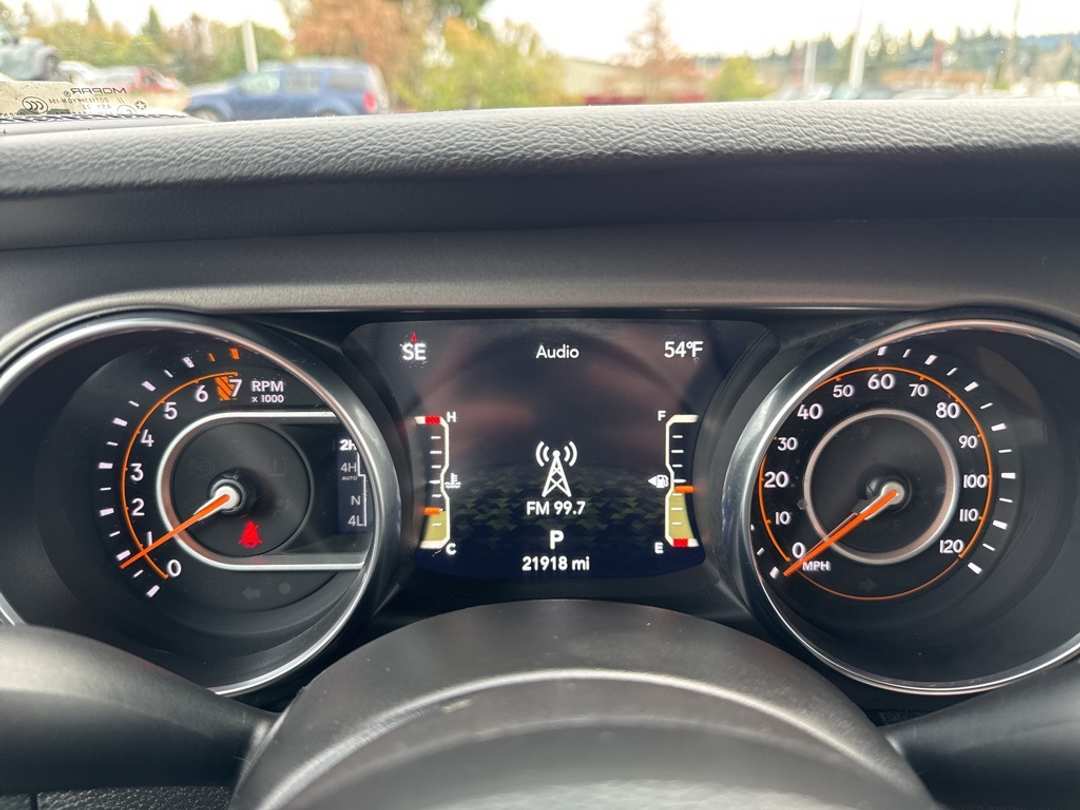 2023 Jeep Gladiator Willys - Image 17