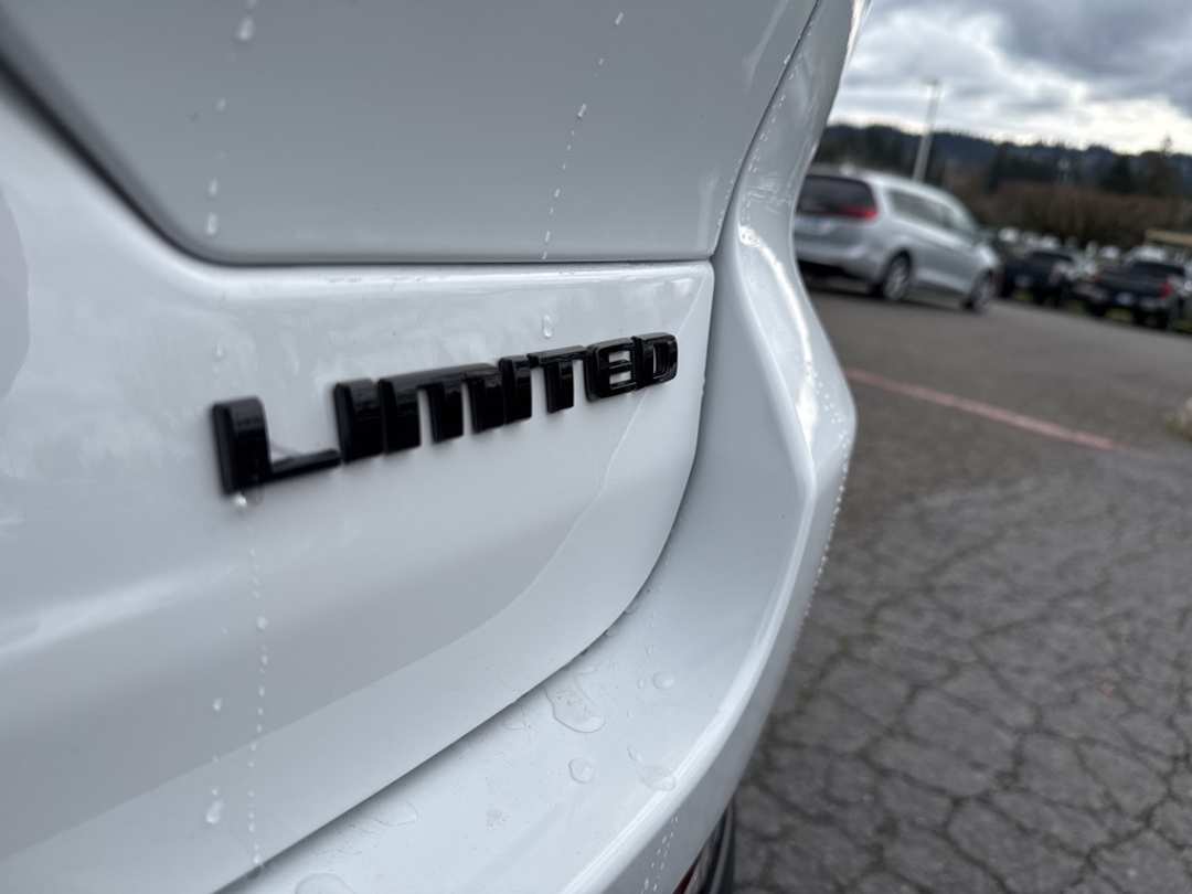 2024 Jeep Grand Cherokee Limited - Image 10