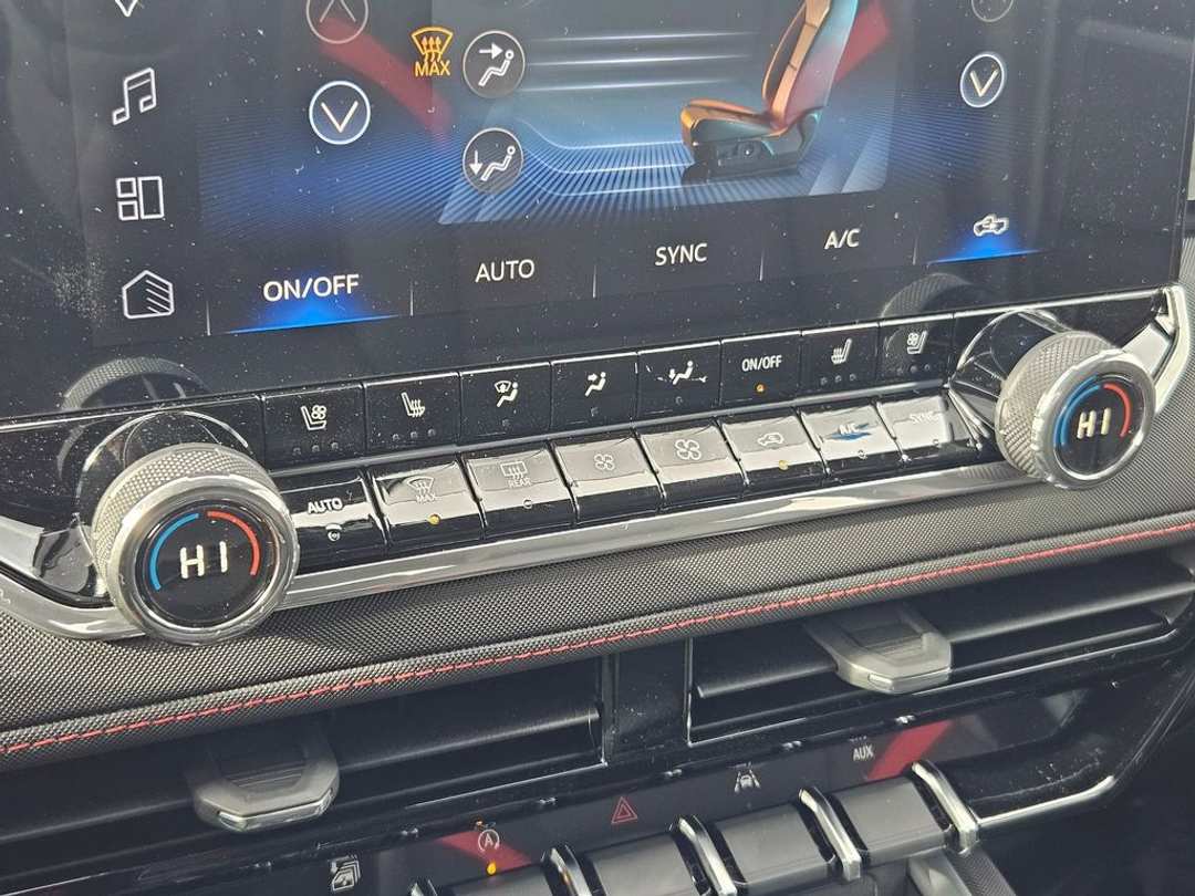 2026 Chevrolet Colorado Z71 - Image 23