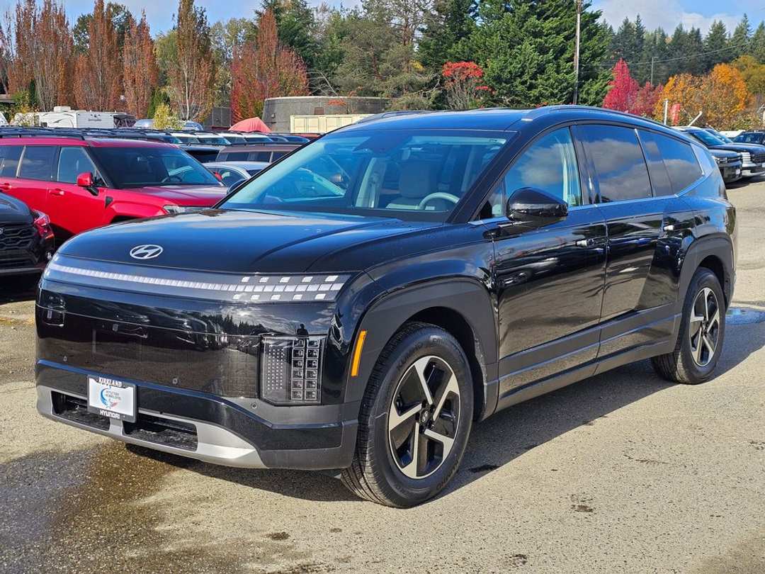 2026 Hyundai Ioniq 9 S - Image 3